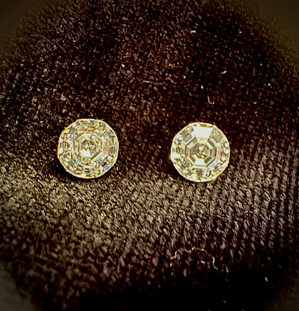 1.91 ctw Pair of Octagonal IGI Certified D VVS2 Lab Diamonds