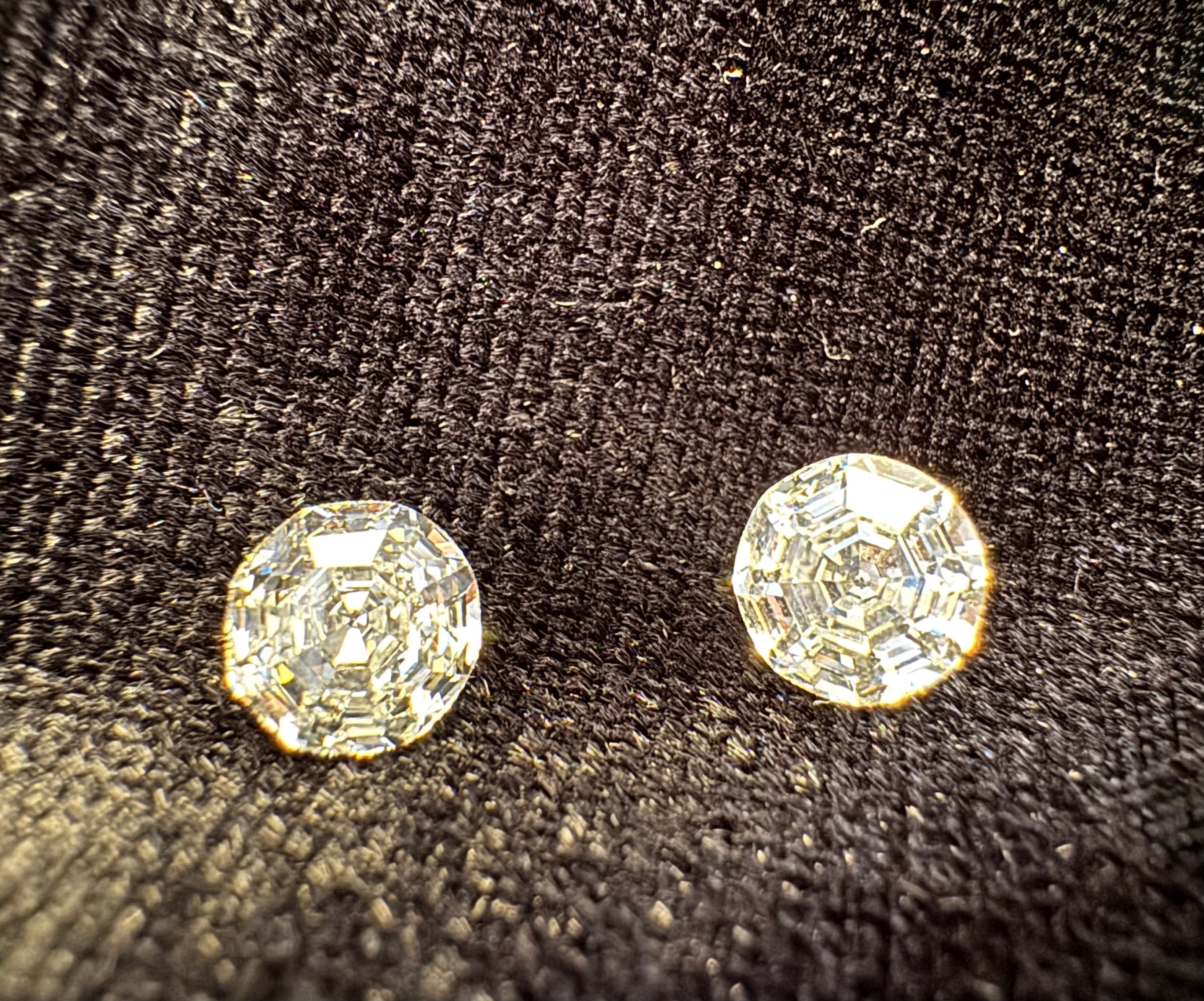 1.91 ctw Pair of Octagonal IGI Certified D VVS2 Lab Diamonds