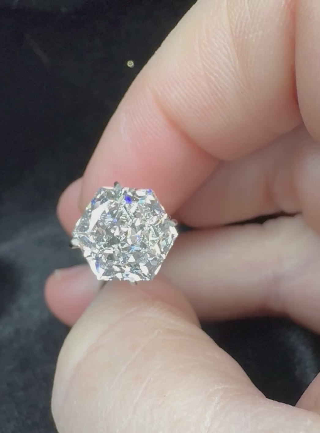 2.01 ct Hexagonal Cut IGI Certified Lab Diamond