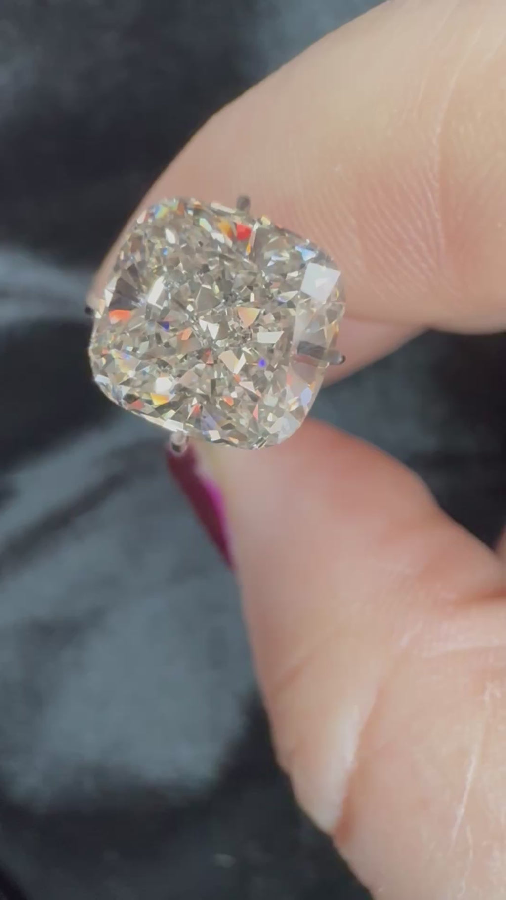 3.01 ct Cushion Cut IGI Certified Lab Diamond